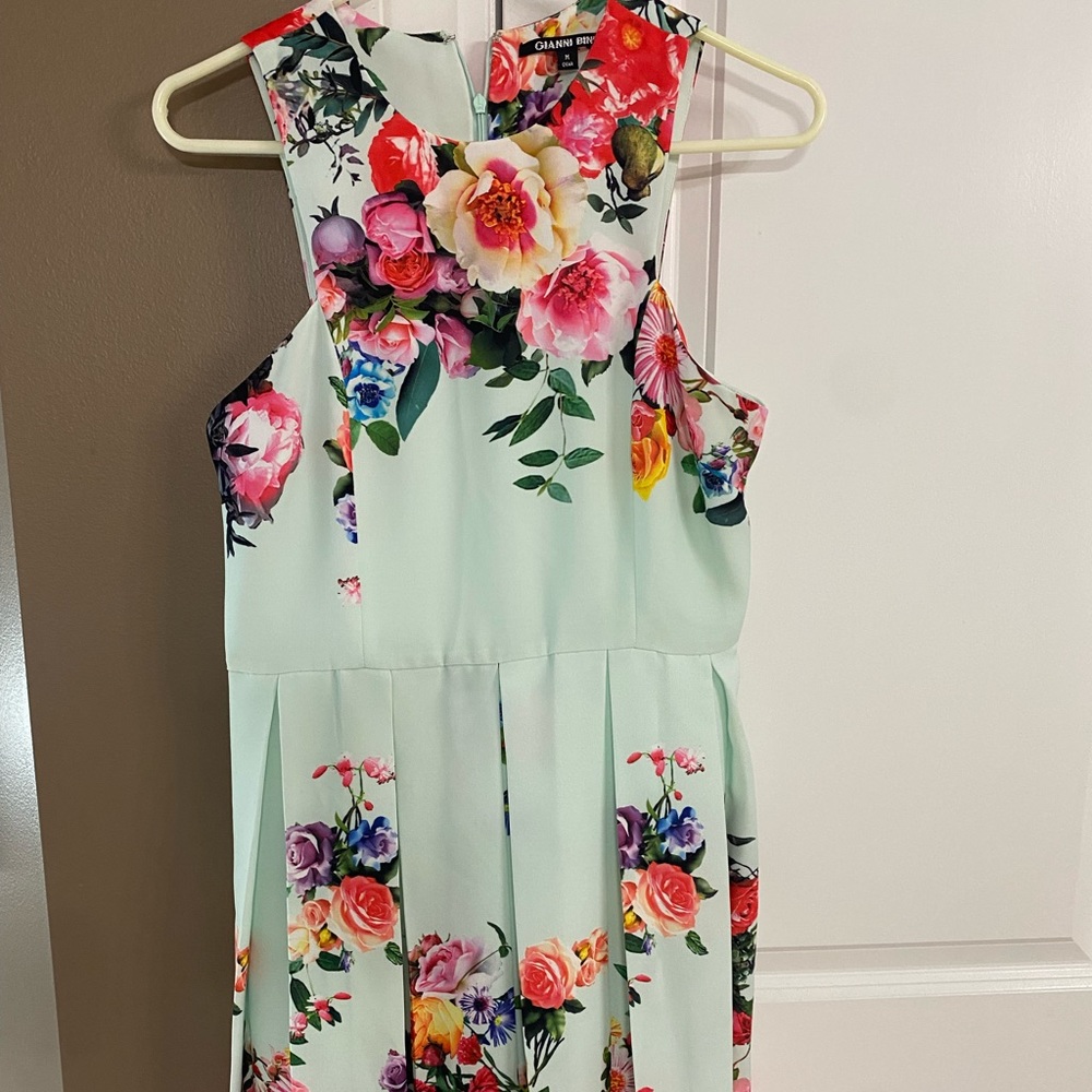 Gianni Bini Floral Pleated Midi Dress M
